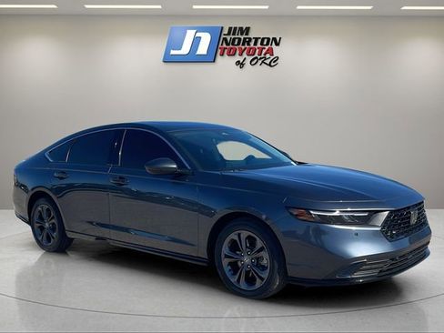 Used 2025 Honda Accord EX-L image 3