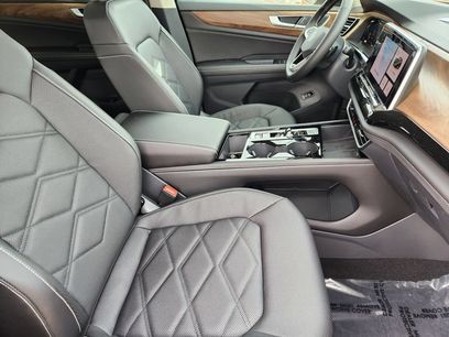New 2026 Volkswagen Atlas SE