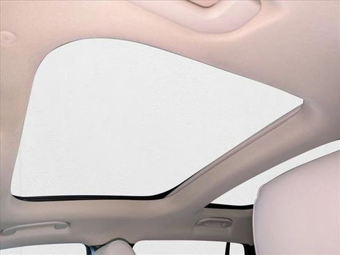 New 2025 Mercedes-Benz EQB 300 4MATIC image 16