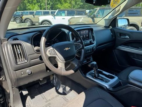 Used 2020 Chevrolet Colorado LT RWD image 27