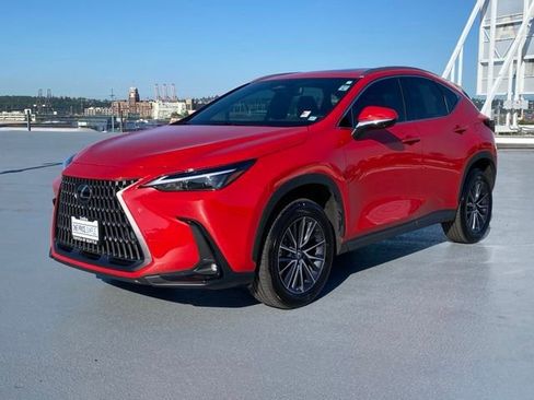 Used 2024 Lexus NX 350h AWD w/ Vision Package image 4