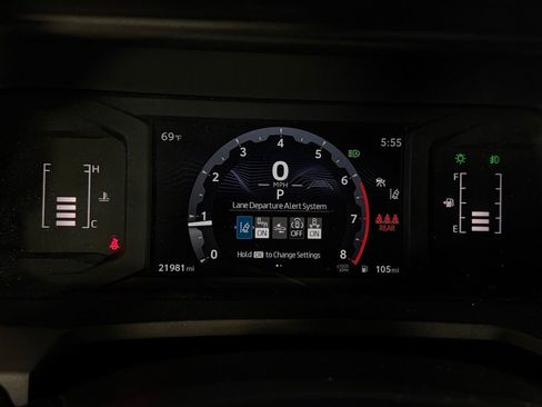 Used 2024 Toyota Tacoma SR5 image 18