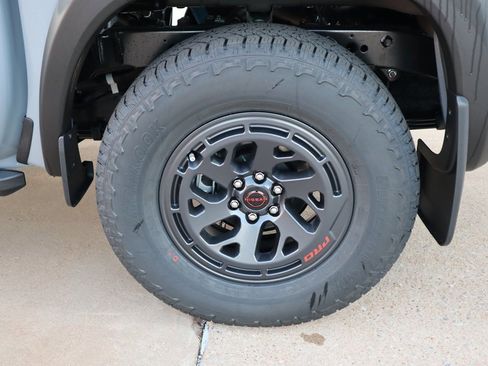 New 2026 Nissan Frontier PRO-4X w/ Tow Package image 9