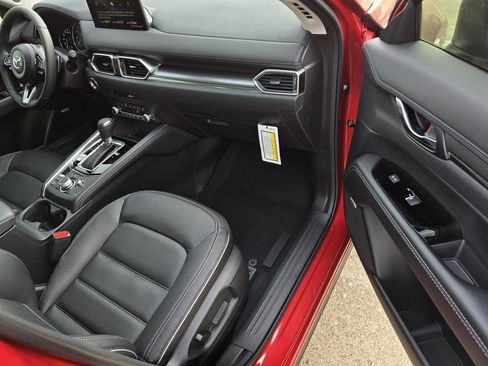 New 2025 MAZDA CX-5 AWD 2.5 S w/ Premium Plus Pkg image 6