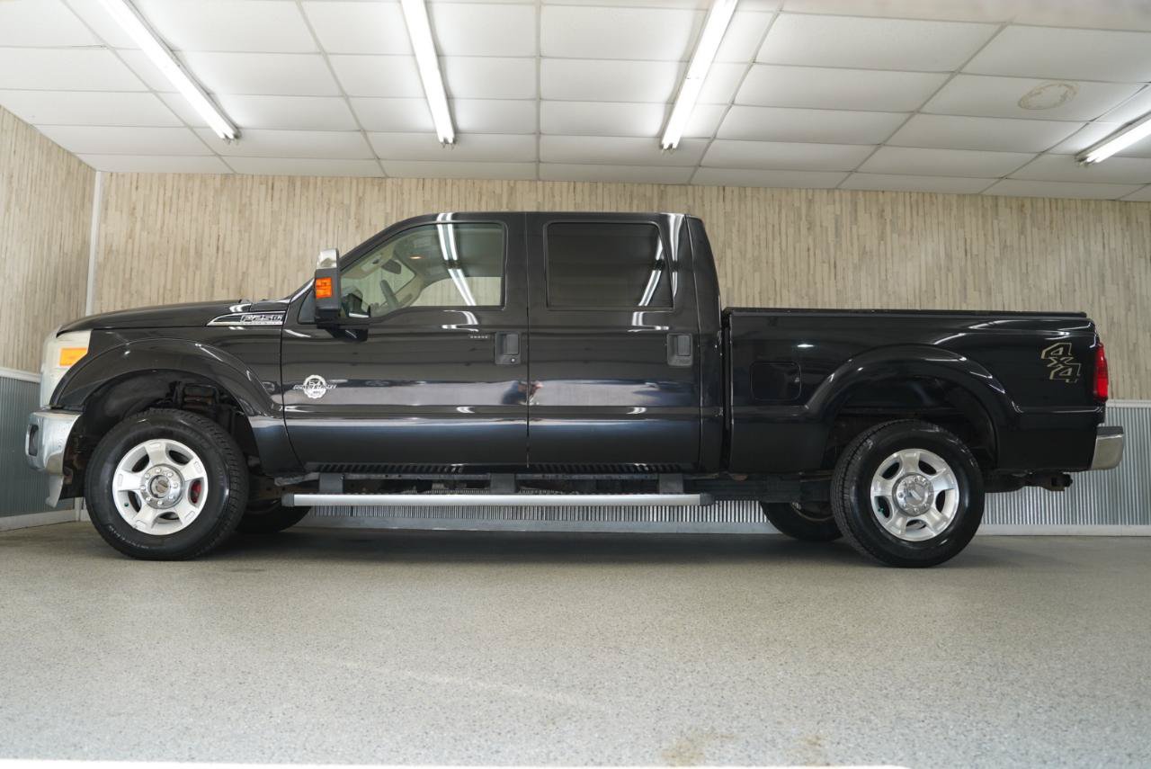 Used 2011 Ford F250 XLT w/ XLT Premium Pkg AWD/4WD image 5