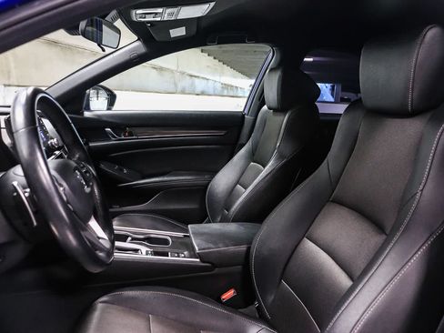 Used 2020 Honda Accord Sport image 18