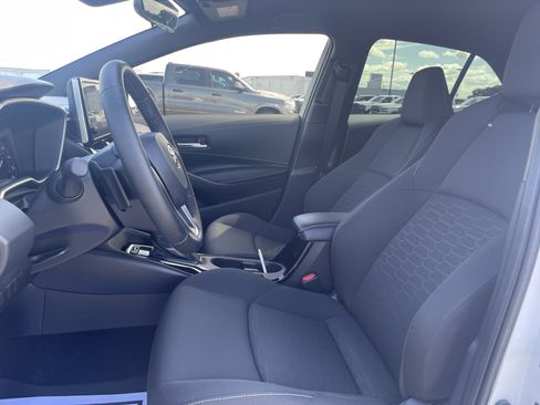 Used 2026 Toyota Corolla SE image 34