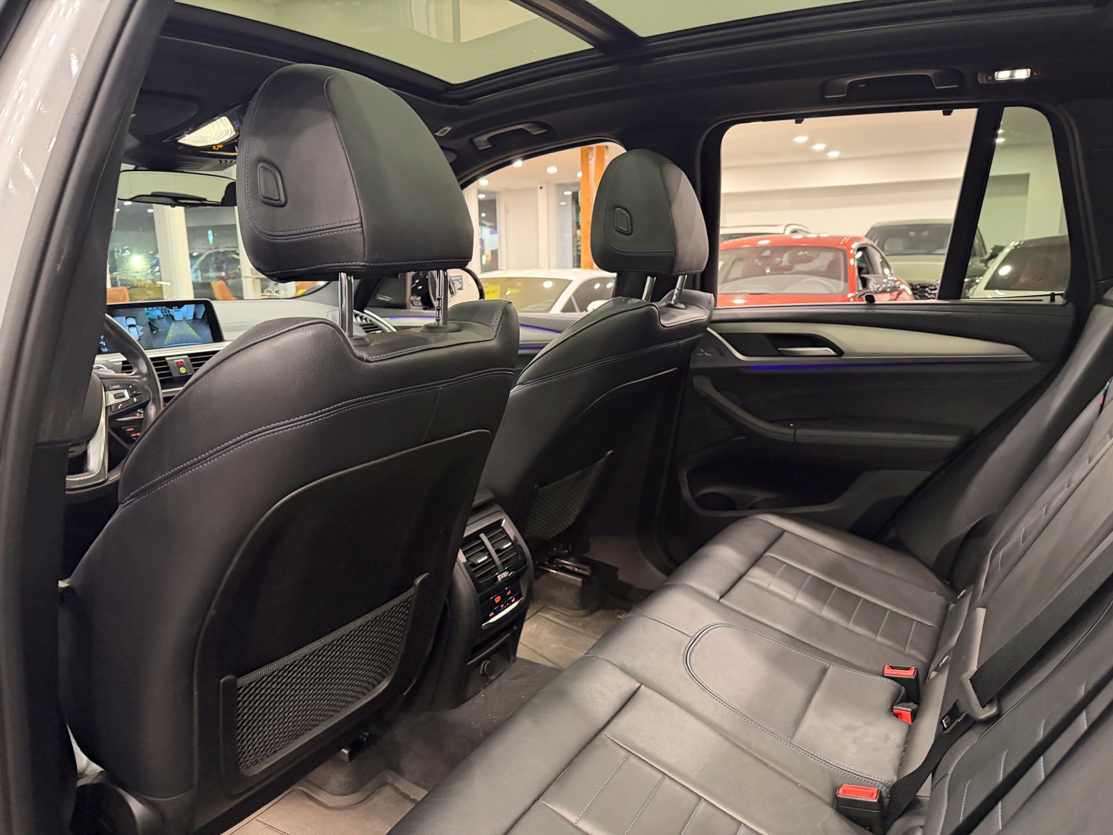 Used 2018 BMW X3 M40i AWD/4WD image 19