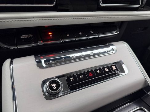 New 2026 Lincoln Aviator Reserve w/ Luxury Package image 39