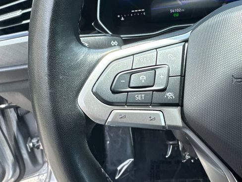 Used 2024 Volkswagen Jetta SE FWD image 24