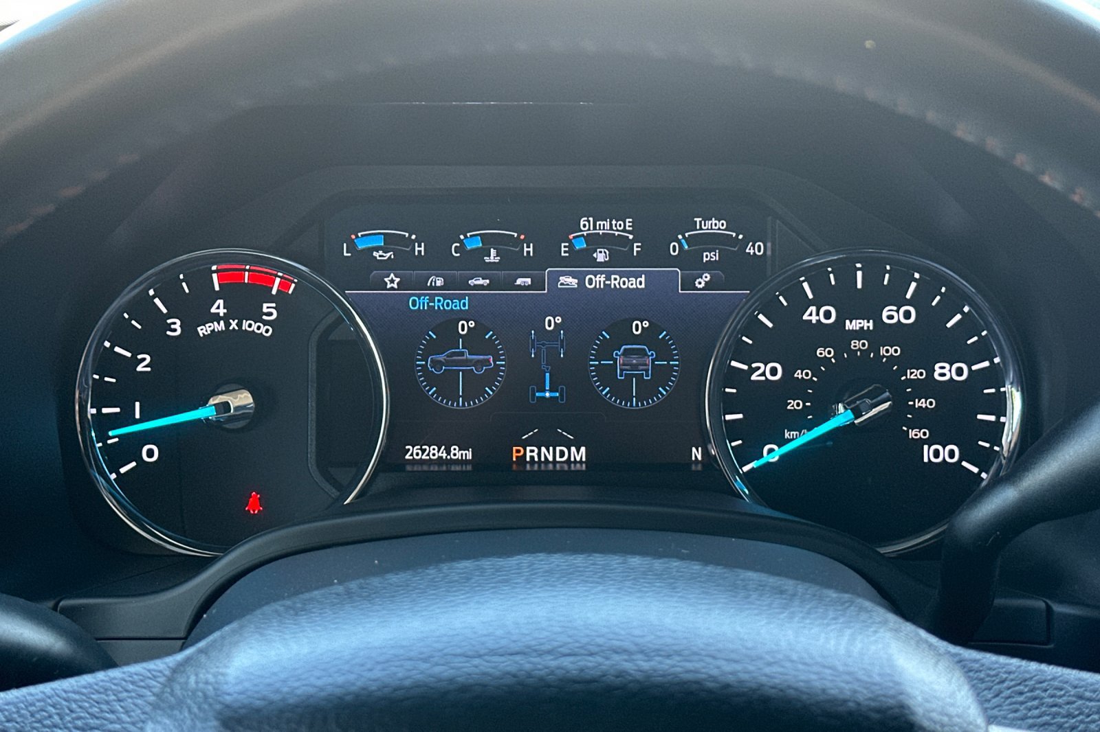 Used 2022 Ford F450 Platinum w/ FX4 Off-Road Package AWD/4WD image 23