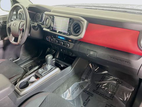 Certified 2023 Toyota Tacoma SR5 image 26