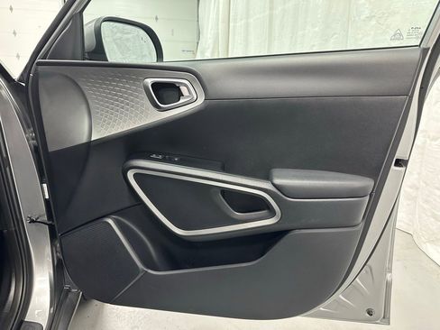 Used 2024 Kia Soul LX w/ Option Group 015 image 49