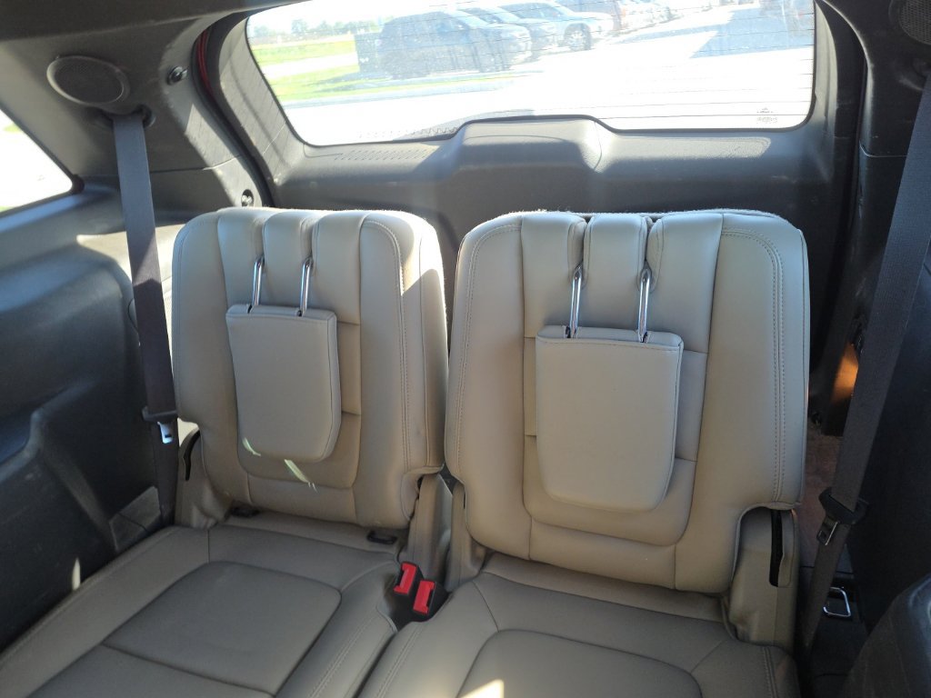 Used 2014 Ford Explorer Limited w/ Equipment Group 301A AWD/4WD image 10