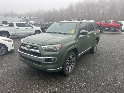 Used 2022 Toyota 4Runner Limited image 3