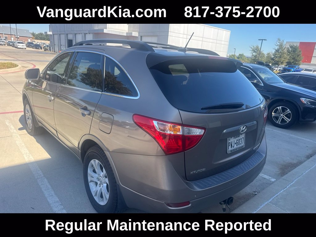 Used 2010 Hyundai Veracruz GLS FWD image 2