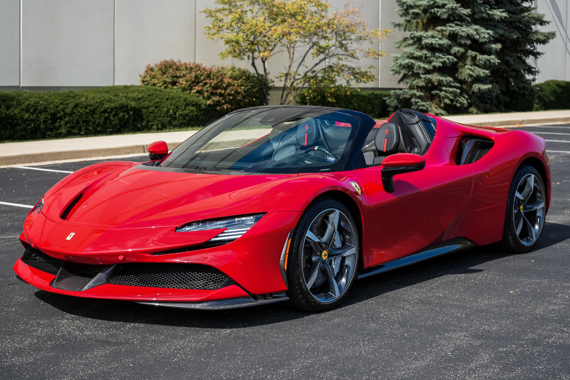 Used 2023 Ferrari SF90 Spider AWD/4WD image 11