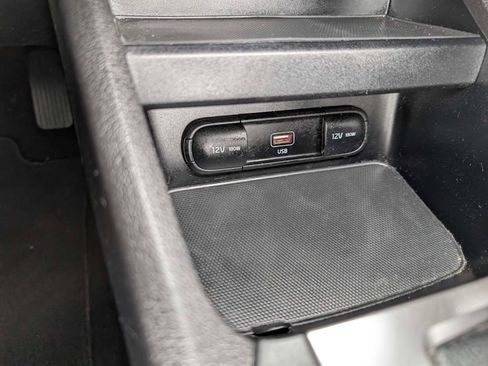 Certified 2023 Kia Forte LXS w/ LXS Technology Package FWD image 28