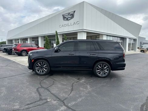 Certified 2024 Cadillac Escalade Sport w/ Touring Package AWD/4WD image 8