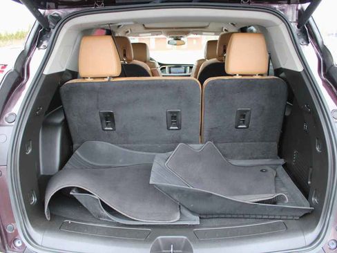 Used 2018 Buick Enclave Premium w/ Experience Buick Package image 20