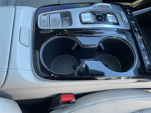 Used 2022 Hyundai Tucson Limited image 31