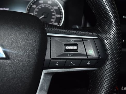 Used 2025 Mitsubishi Outlander SE AWD/4WD image 9