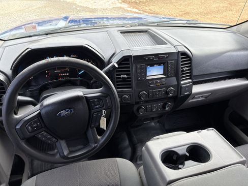 Used 2018 Ford F150 XL w/ Equipment Group 101A Mid image 13