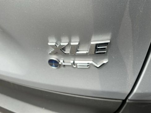 Certified 2025 Toyota RAV4 XLE AWD/4WD image 29