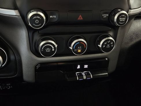 Used 2020 RAM 1500 Lone Star RWD image 14