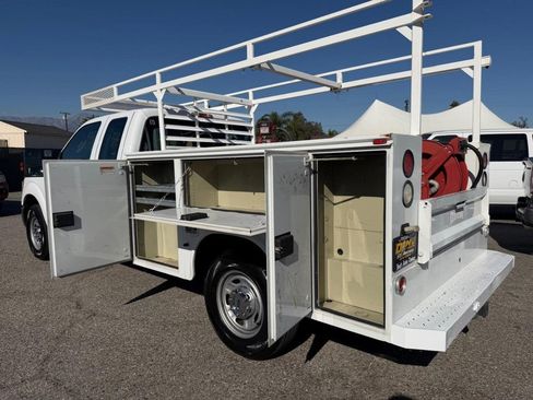 Used 2015 Ford F250 XL w/ Power Equipment Group image 24