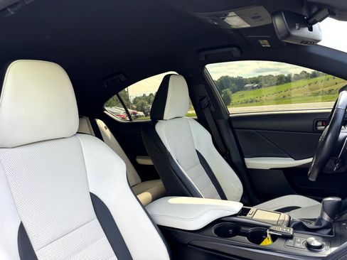 Used 2021 Lexus IS 350 F Sport image 27