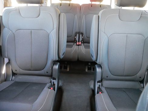 Used 2023 Jeep Grand Cherokee L Laredo w/ Luxury Tech Group I image 13