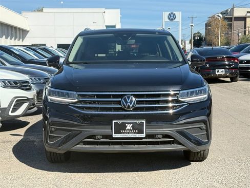 New 2024 Volkswagen Tiguan SE image 5