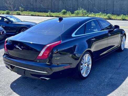 Used 2018 Jaguar XJ L Supercharged image 5