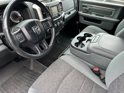 Used 2018 RAM 1500 Classic SLT w/ Luxury Group AWD/4WD image 10