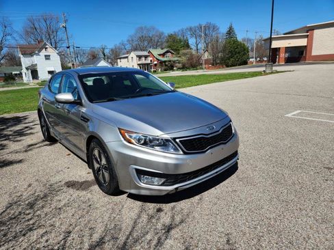Used 2012 Kia Optima Hybrid w/ Hybrid Convenience Pkg image 13
