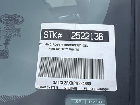 Used 2023 Land Rover Discovery Sport SE R-Dynamic AWD/4WD image 37