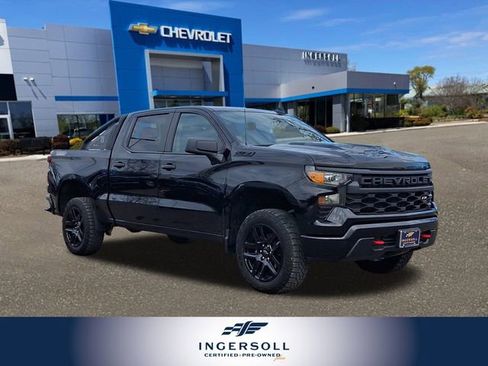 Used 2024 Chevrolet Silverado 1500 Custom Trail Boss w/ LPO, Dark Essentials Package image 1