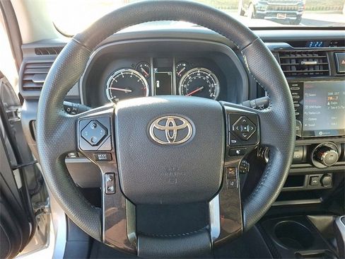 Used 2024 Toyota 4Runner TRD Off-Road image 15