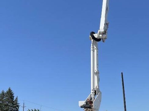 Used 2016 Ford F550 4x4 Regular Cab Super Duty image 21