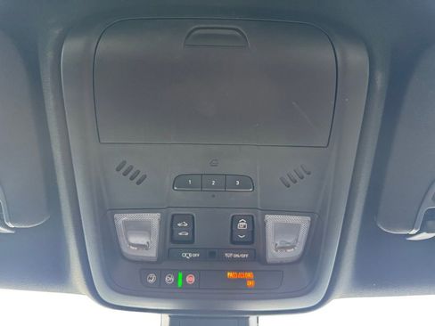 Used 2017 Cadillac XT5 Premium Luxury FWD image 27