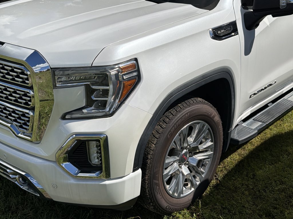 Used 2019 GMC Sierra 1500 Denali w/ Driver Alert Package II AWD/4WD image 10