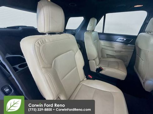 Used 2017 Ford Explorer Limited w/ Equipment Group 301A AWD/4WD image 29