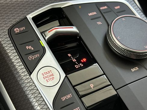 Used 2026 BMW 330i Sedan w/ Premium Package image 25