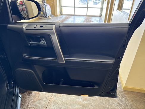 Used 2023 Toyota 4Runner SR5 image 15