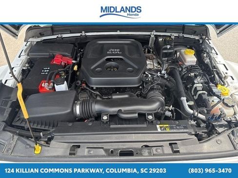 Used 2020 Jeep Wrangler Unlimited Rubicon AWD/4WD image 17
