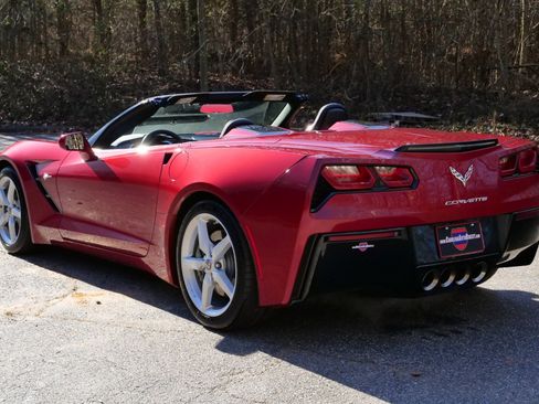 Used 2014 Chevrolet Corvette Stingray Convertible w/ 2LT Preferred Equipment Group RWD image 21