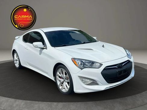 Used 2015 Hyundai Genesis 3.8 RWD image 7