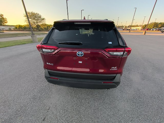 Certified 2024 Toyota RAV4 XLE w/ Convenience Package AWD/4WD image 8