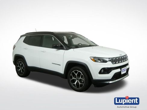Used 2025 Jeep Compass Limited AWD/4WD image 1